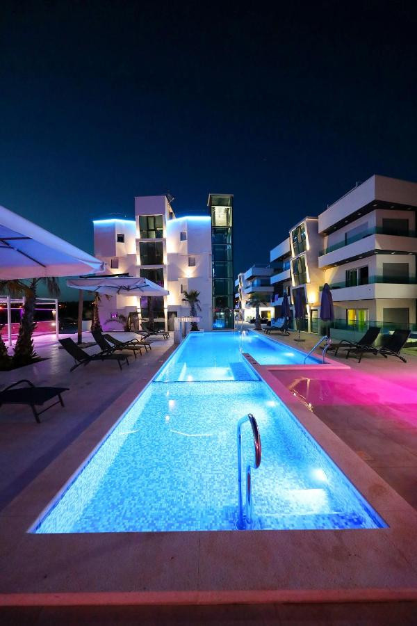 Boutique Residence Cosmopolis con vista piscina